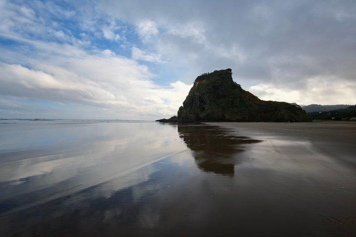 Private Auckland Tour Mt Eden, Waterfall, Black Sand Beaches etc
