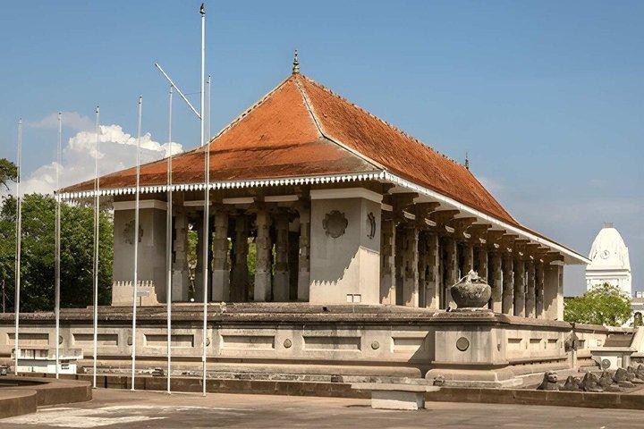 Colombo City Tour from Beruwala
