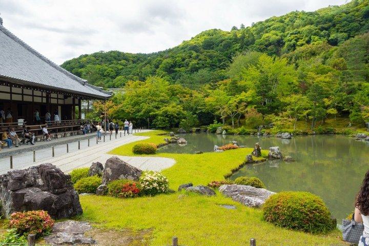 Kyoto: Arashiyama Unveiled – Bamboo, Temple, Matcha, Monkeys