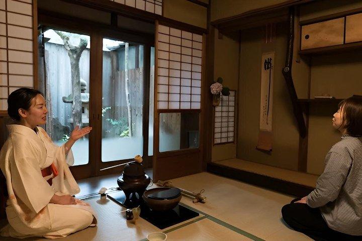 Private Kyoto Authentic Tea Ceremony in a 100 Year Old House