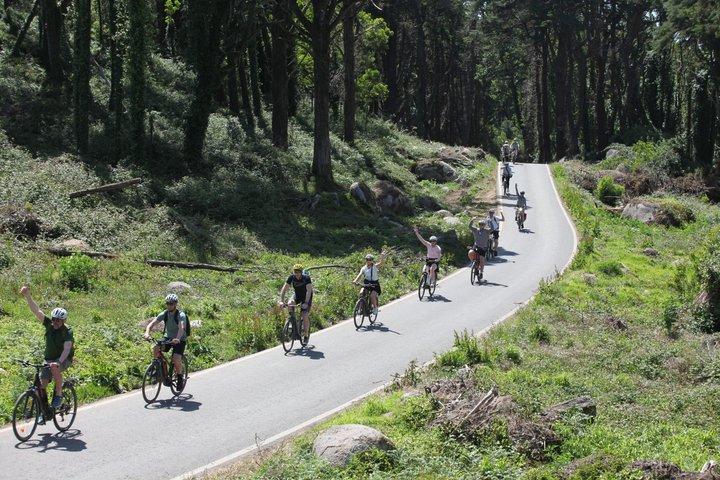 From Lisbon: Sintra to Cascais Full-Day E-Bike Tour