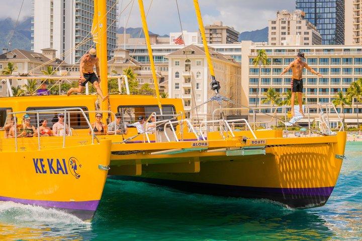 90 Minute Turtle Canyon Waikiki Catamaran Snorkel