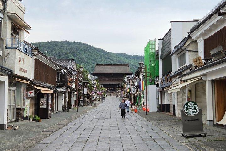 Nagano Zenkoji Temple Full Guided Tour