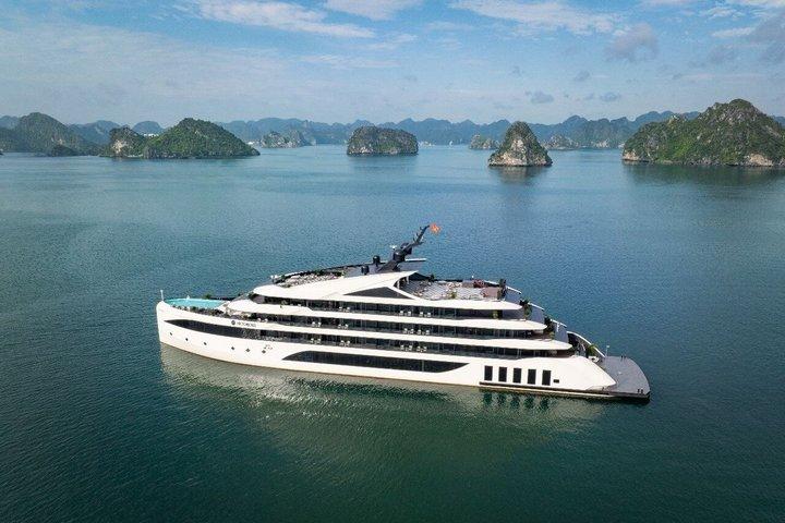 Hanoi: Halong Bay 6-Star Victorious Luxury 2D1N Cruise + Bathtub