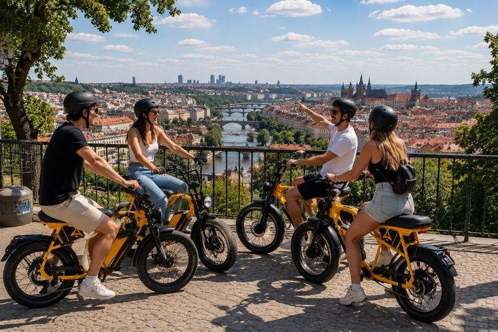 Old Town & Castle side on Chopper E-BIKE (small group)