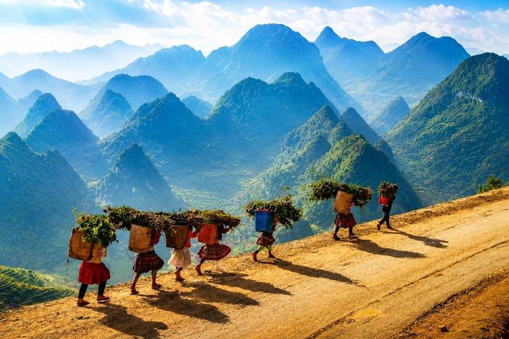 Ha Giang Loop Motorbike Tour 4 Days and 4 Nights Adventure