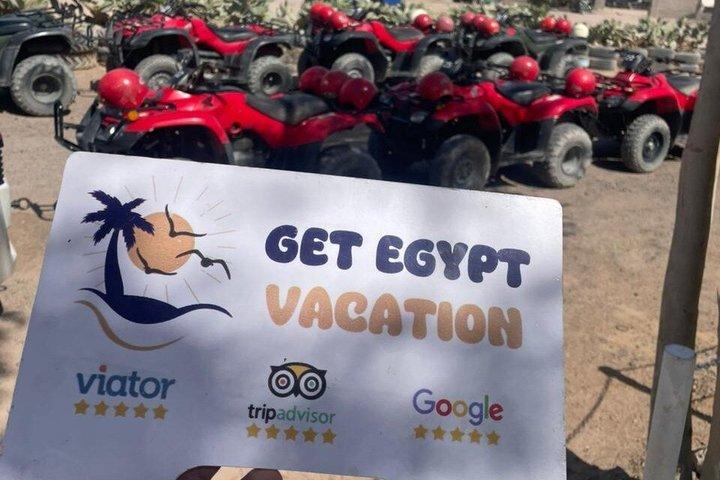 2-Hour Full-Day Private Tour in Giza Pyramids in Desert