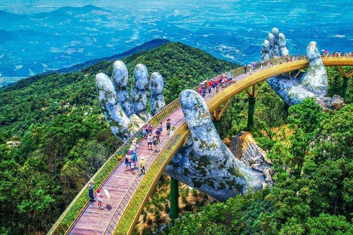 Tranfer From Hoi An to Hue visit Marble Mountains, Hai Van Pass
