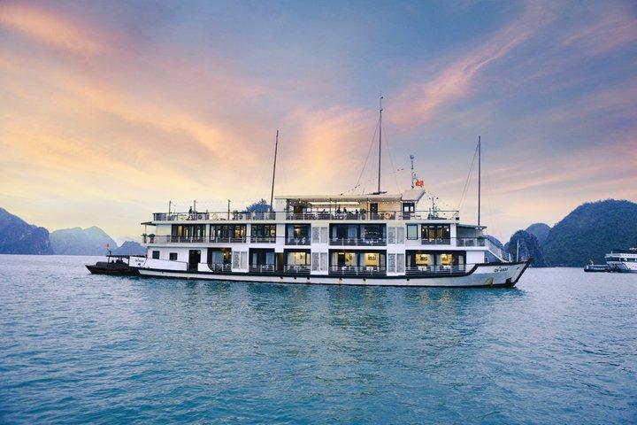 Mila Lux Cruises 2 Days 1 Night Explore Halong Bay from Hanoi