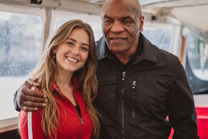 Amsterdam Tyson2.0 Canna Cruise with drinks option & local guide