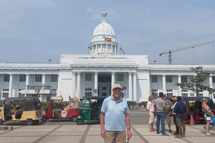 Colombo tour lowest price (All inclusive)City Tour