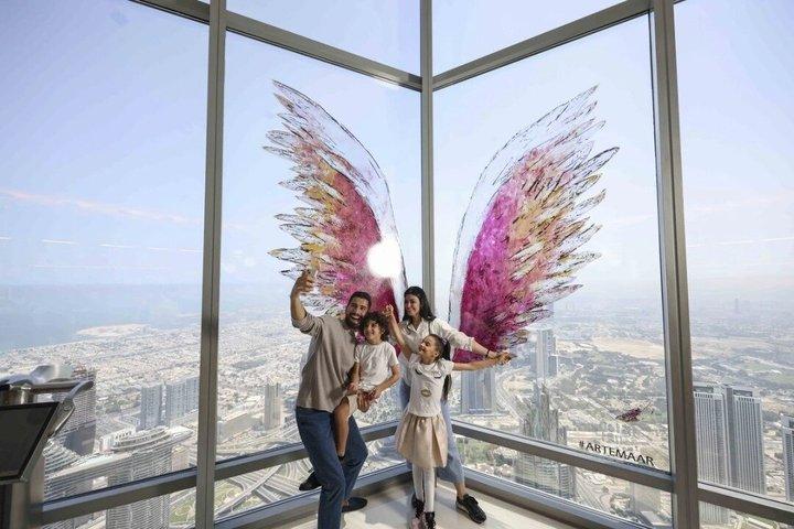 Dubai: Burj Khalifa Admission Ticket with Hotel Transfer