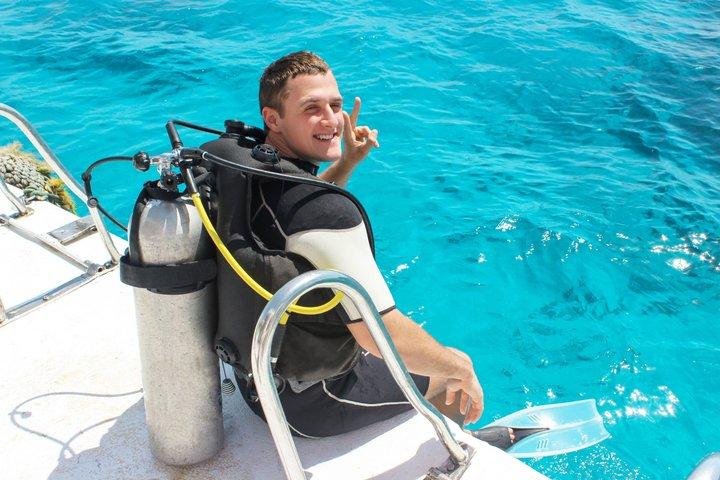 Sharm El Sheikh Ras Mohammed and White Island Cruise with Lunch