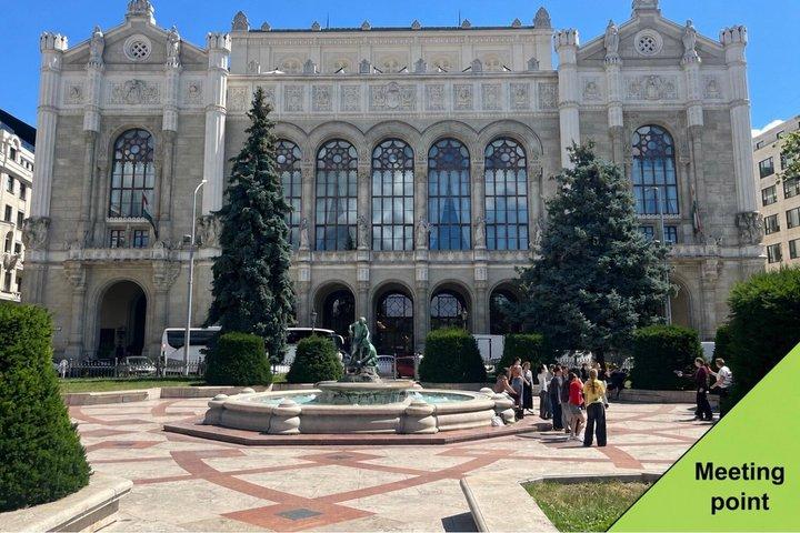 Budapest Central Line Walking Tour