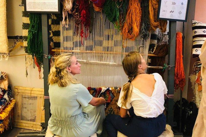 Marrakech: Private 2H - Berber Rugs Weaving Workshop