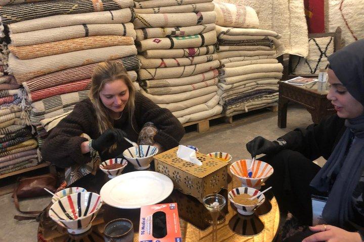 Marrakech: Private 2H - Berber Rugs Weaving Workshop