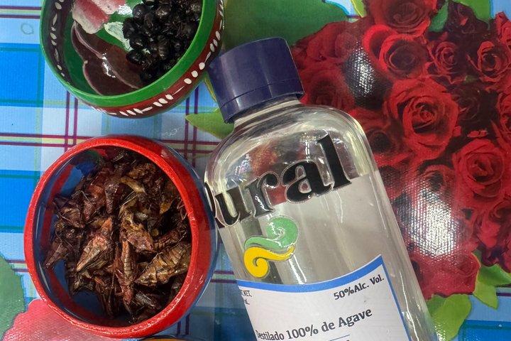 AUTHENTIC OAXACA CULTURAL FOOD TOUR, eat like a local.