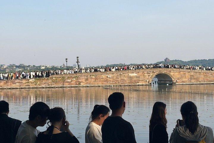 Hangzhou World Heritage Tour of West Lake and Lingyin Temple