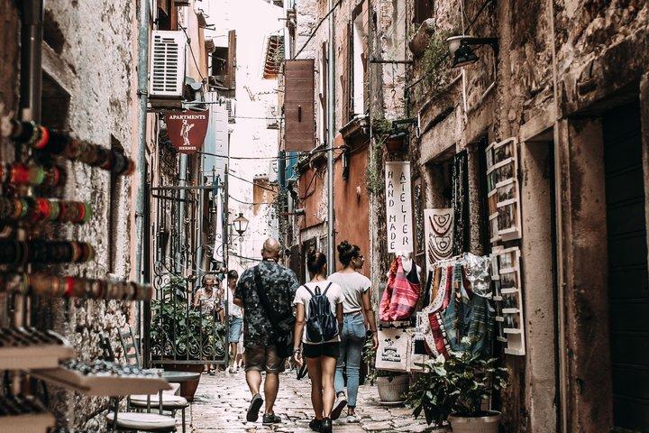 A Private Stone Town Walking Tour & Spice Farm Experience