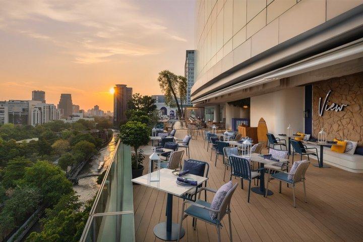 "View" Rooftop Dining Experience with Cityscape Views