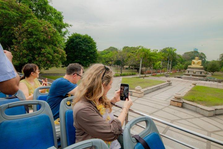 Colombo City Tour by Open Deck Bus