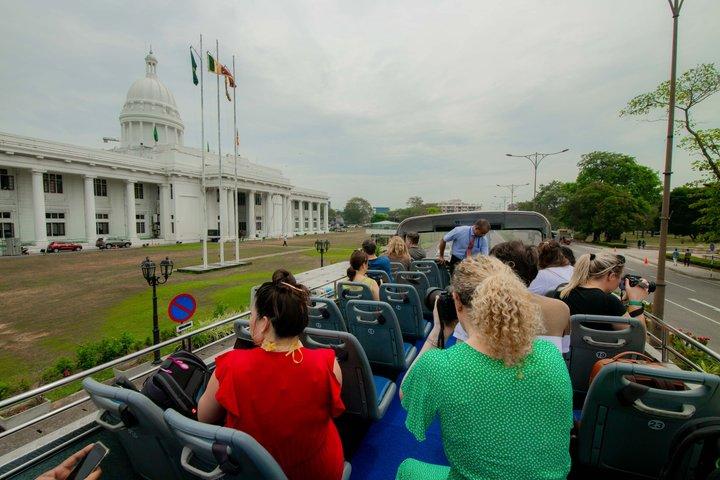 Colombo City Tour by Open Deck Bus