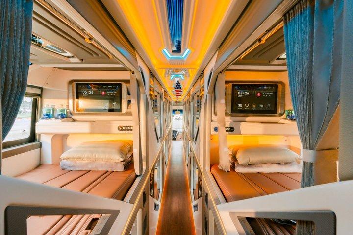 Hanoi to Sapa VIP Cabin Sleeper Bus Transfer