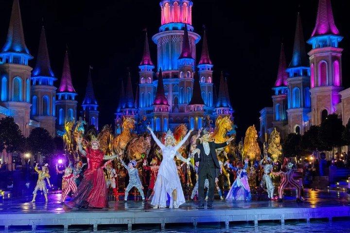 Land of Legends Night Show with Roundtrip Transfer from Alanya