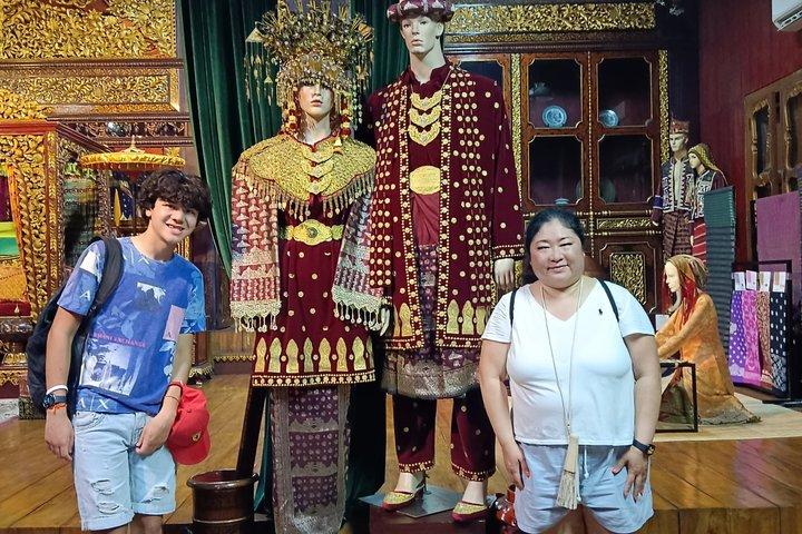 Half Day Jakarta Private Tour in two highlight place
