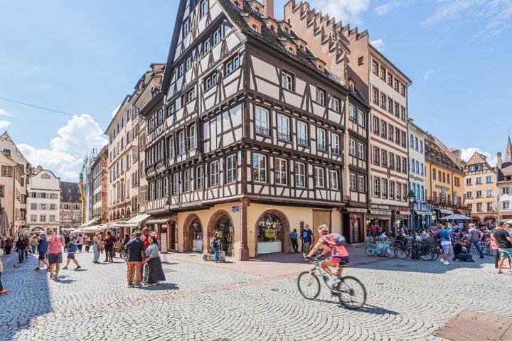 Strasbourg Walking Tour and Audio Guide in 7 Languages