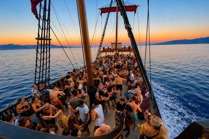 Barco De Pirata Cruise at 3 Islands in Kos