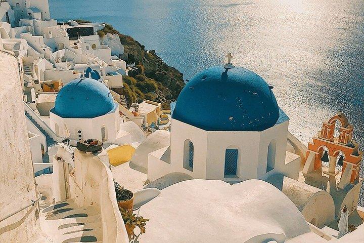 The Best of Santorini: 5-Hour Private Guided Tour of the Island