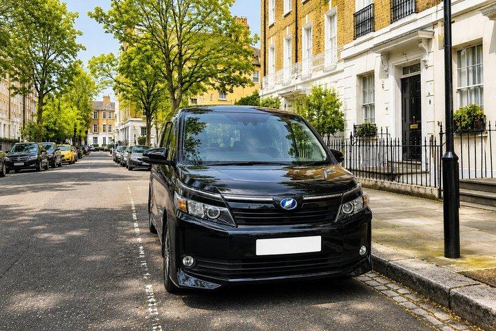 London: Private Transfer to/from Heathrow Airport