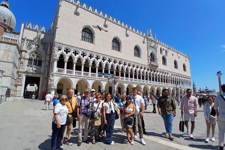 Venice: St. Mark's Basilica, Doge's Palace and Glass Factory