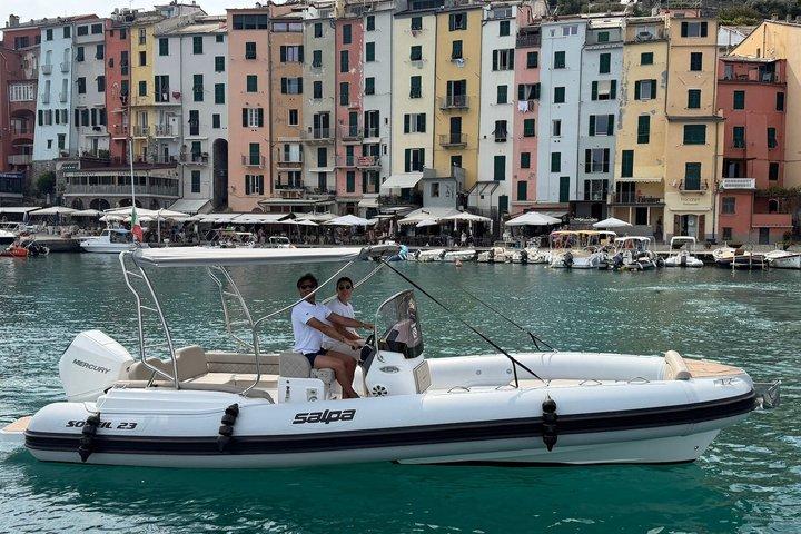 Private Boat Tour Cinque Terre and Gulf of Poets - Full day