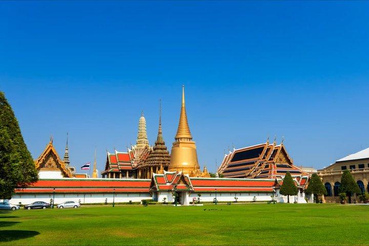 Bangkok: Grand Palace with Easy Entry