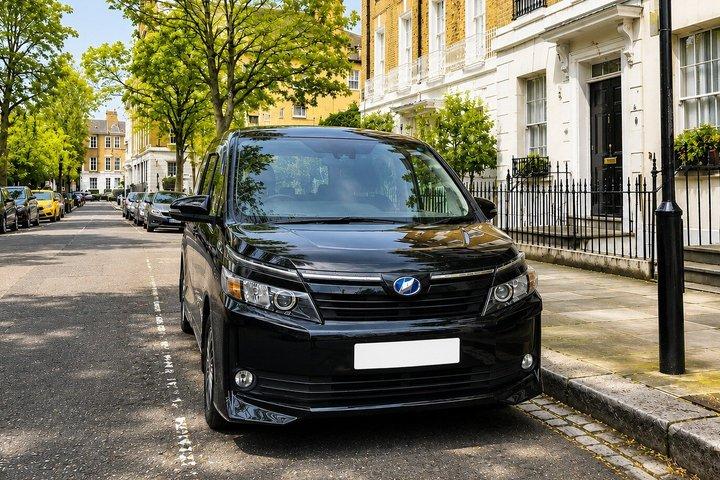 Gatwick Airport Private Transfer to/from London City