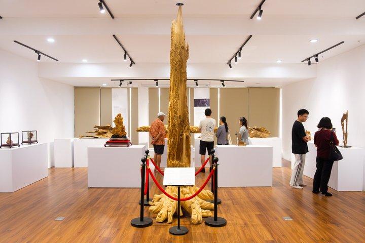 Hanoi Agarwood Workshop With Vegan Lunch & Coffee Tasting