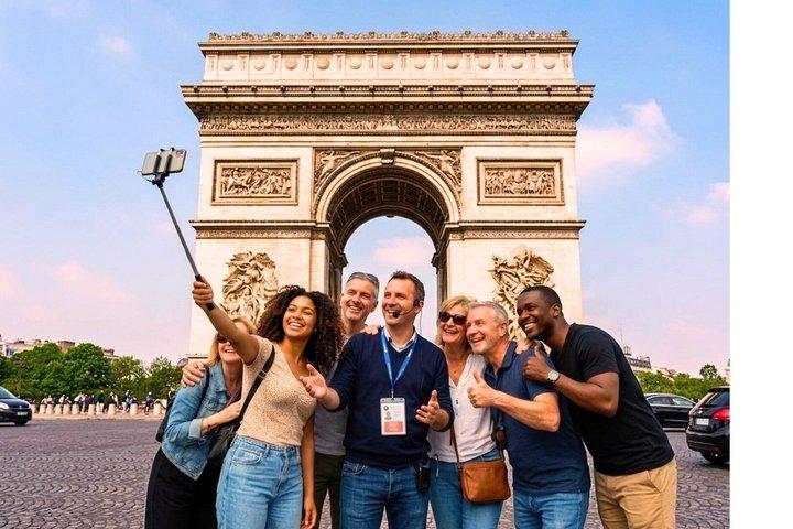 Private Tour of Paris Arc de Triomphe Champs-Élysées and Macarons