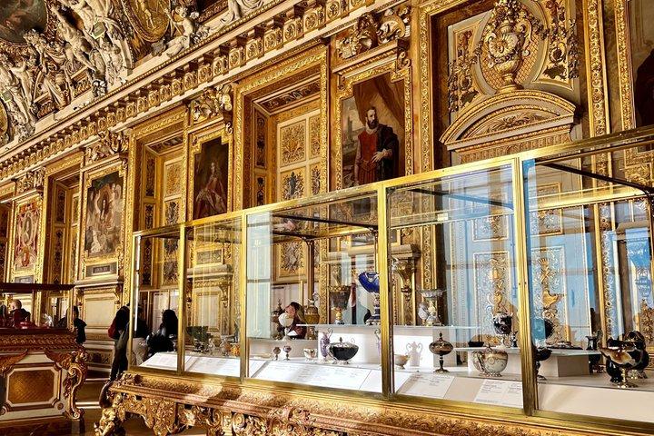 Paris Murders and Mysteries semi-private tour of the Louvre