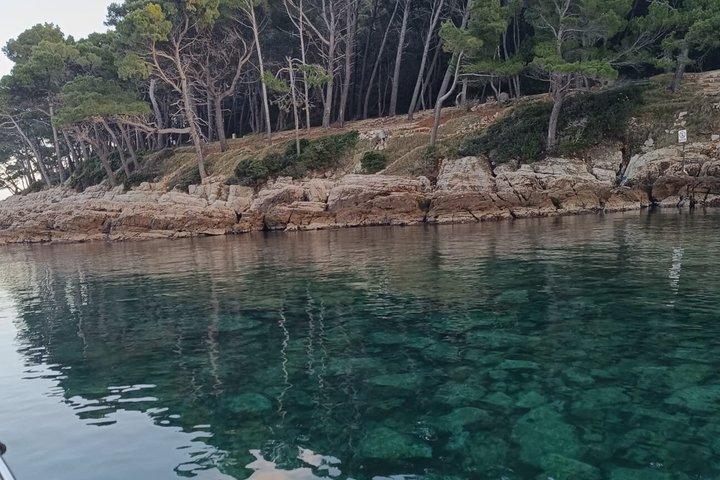 GlassBoat Sunset Tour in Old Town and Big Cave with Local Guide