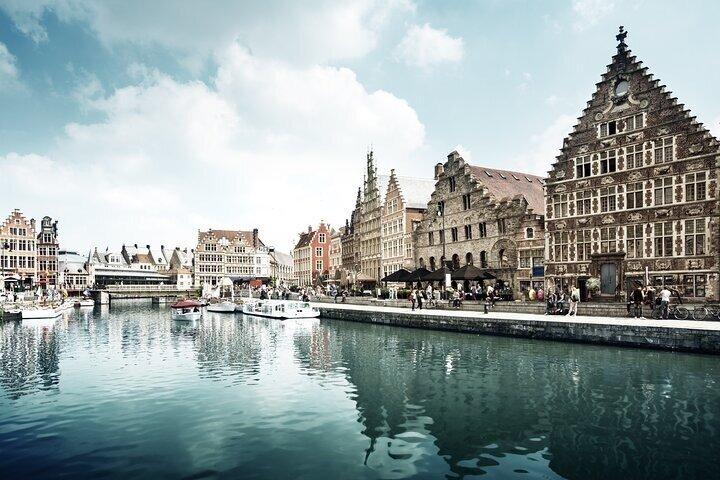 Ghent City Walk with Audio Guide in 7 Languages on your Phone
