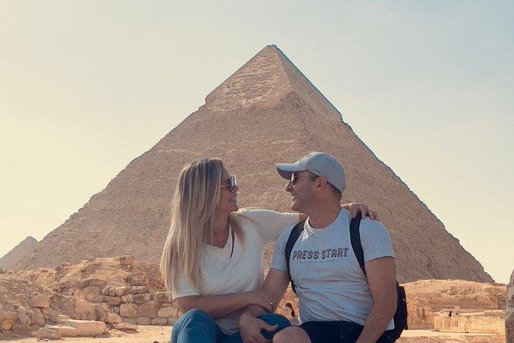Giza Pyramids Tour in Egypt