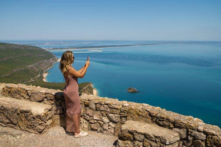 Arrabida Wine Tour from Lisbon: Wineries, Tastings & Tile Factory
