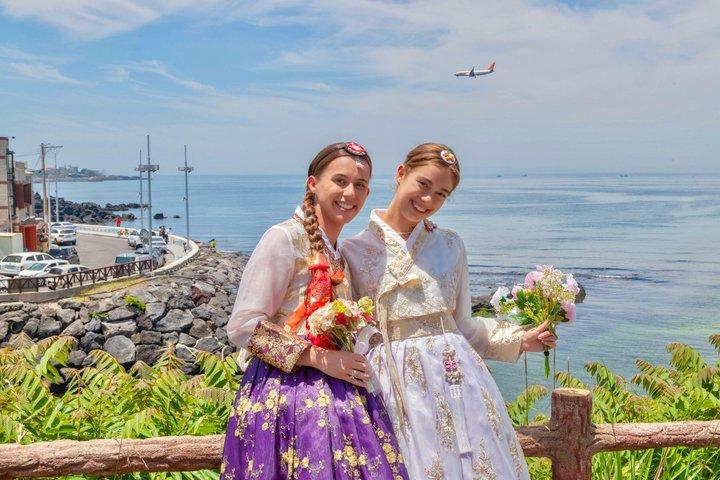 [Jeju] Premium Hanbok Cultural Experience with Hair Styling