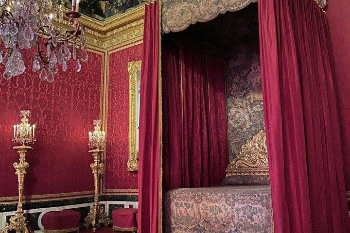 Versailles Gardens by Golf Cart and Private Palace Experience