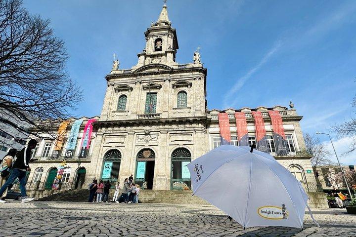 Porto History and Culture Walking Tour with Local Guides