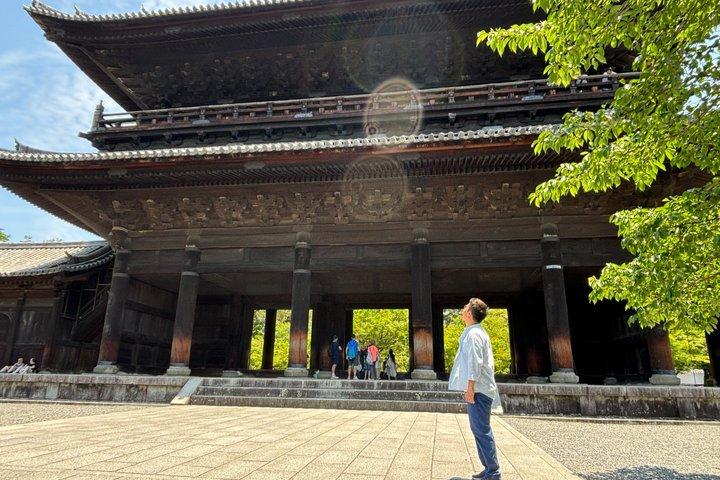 Kyoto Philosopher's Path & Nanzen-ji Walk with a History Teacher