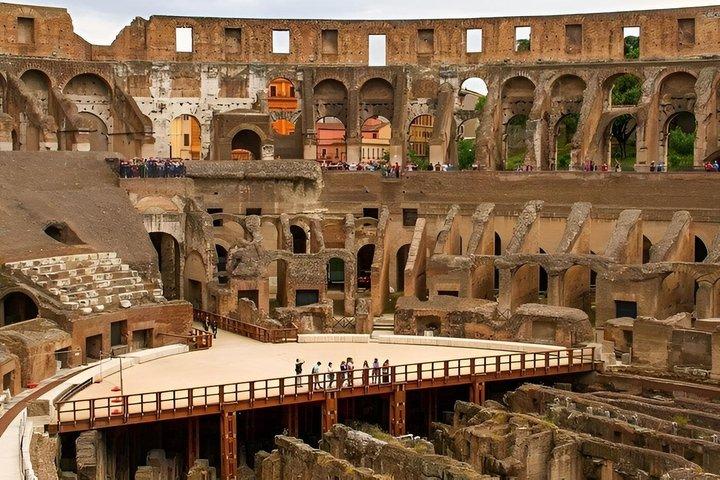 Colosseum & Ancient Rome with Exclusive Arena Access-Max 7 People