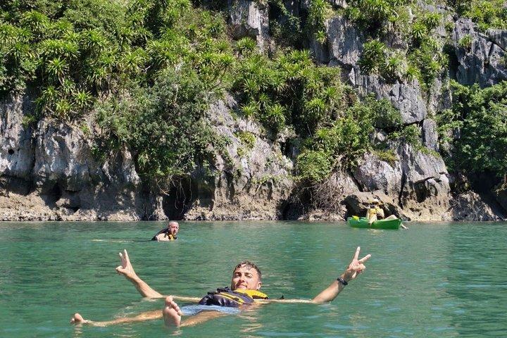 Luxury 5 Star Day Cruise to Halong and Lan Ha Bay